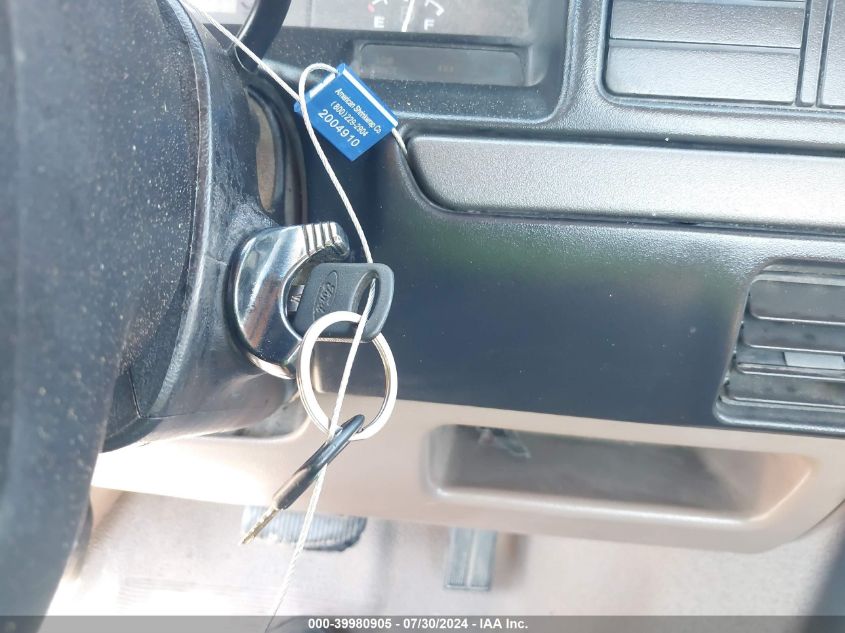 1995 Ford F150 VIN: 1FTDF15Y2SLB27449 Lot: 39980905