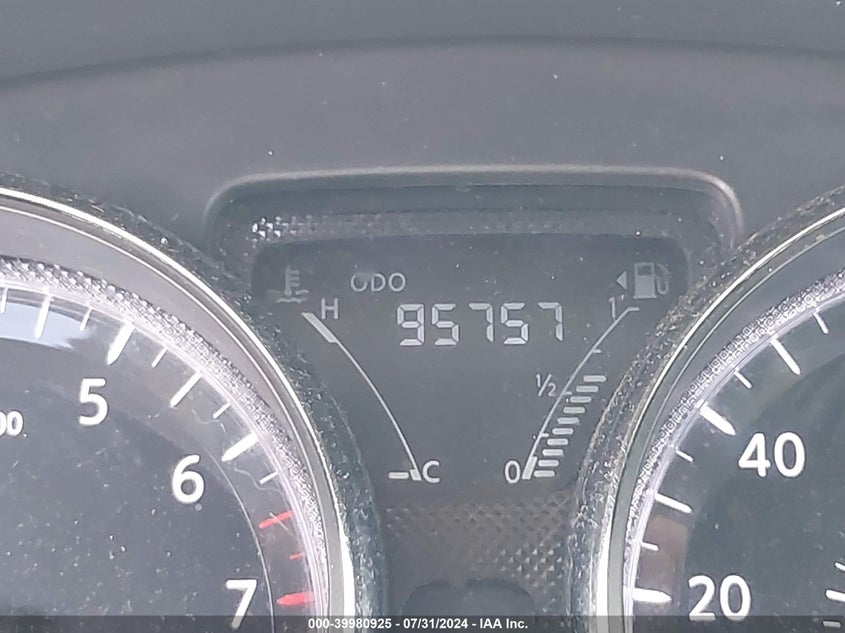 2019 NISSAN VERSA 1.6 SV - 3N1CN7AP1KL861845