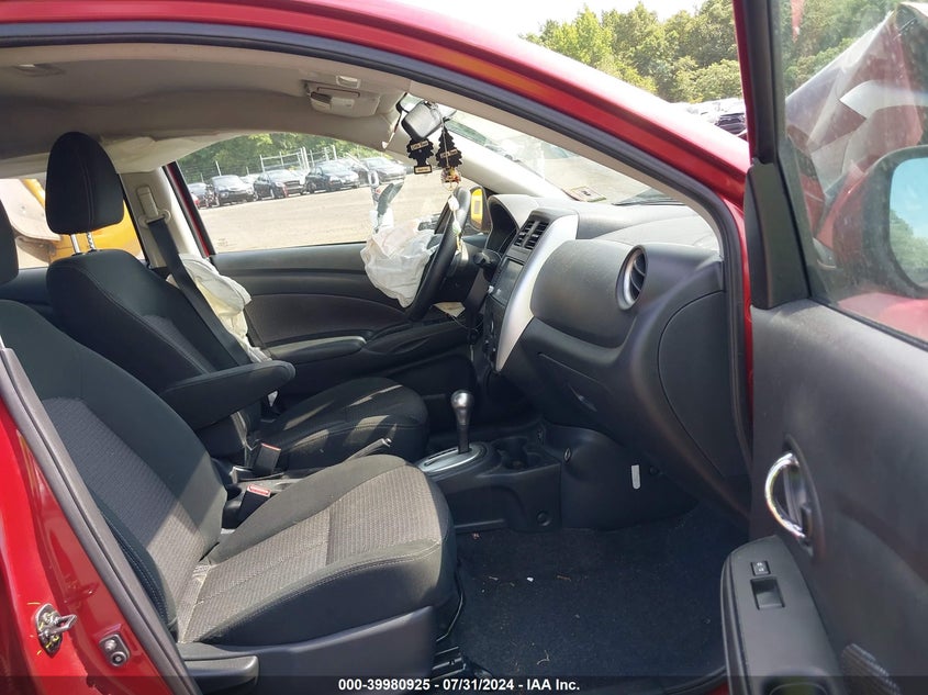 2019 NISSAN VERSA 1.6 SV - 3N1CN7AP1KL861845