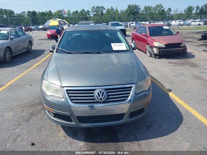 2007 Volkswagen Passat Wolfsburg Edition VIN: WVWAK73C77P121218 Lot: 39980957