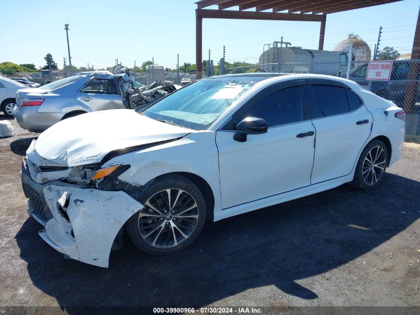 2019 Toyota Camry L/Le/Xle/Se/Xse VIN: 4T1B11HK7KU203234 Lot: 39980966