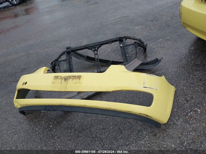 2008 Hyundai Accent Gs VIN: KMHCM36C88U065442 Lot: 39981105