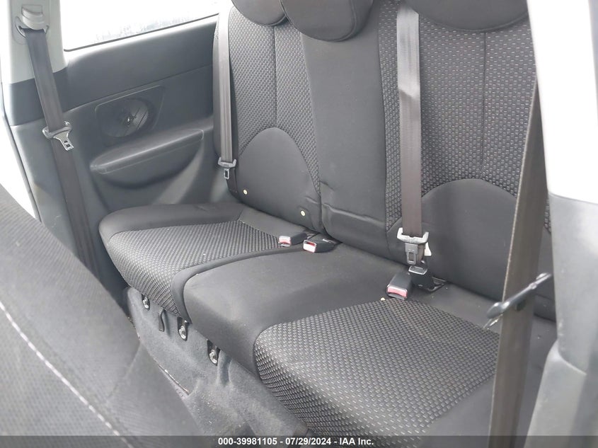 2008 Hyundai Accent Gs VIN: KMHCM36C88U065442 Lot: 39981105