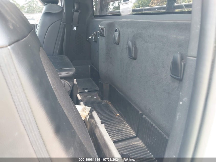 2024 RAM 3500 CHASSIS (VIN: 3C7WRTAL6RG157392