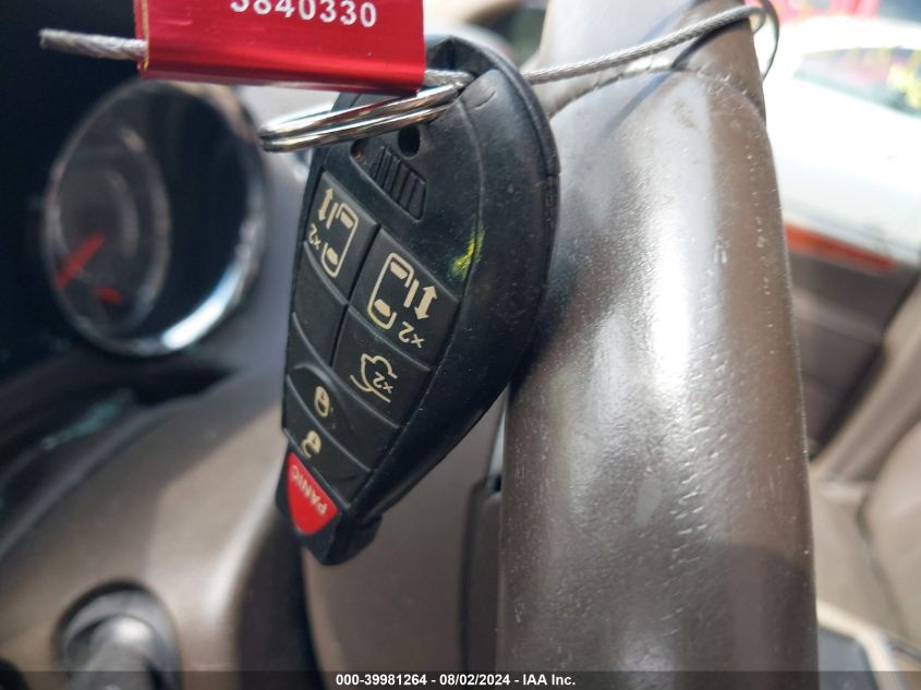 2013 Chrysler Town & Country Touring VIN: 2C4RC1BG4DR509647 Lot: 39981264