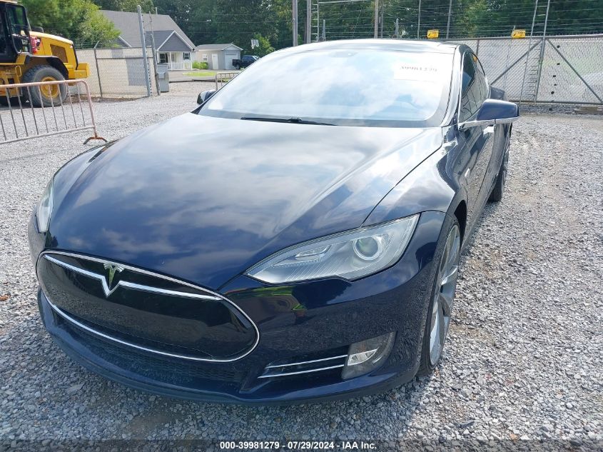 2013 Tesla Model S VIN: 5YJSA1DG1DFP03617 Lot: 39981279