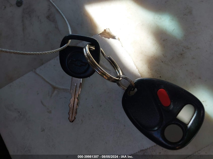 2002 Chevrolet Suburban 1500 Z71 VIN: 3GNFK16T52G327625 Lot: 39981307