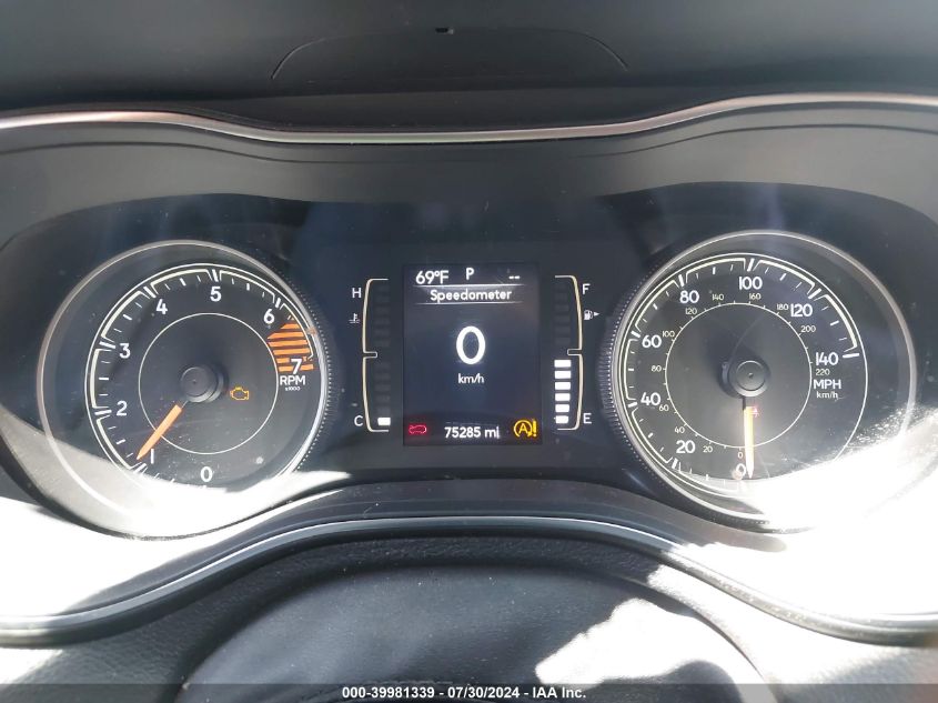 2019 Jeep Cherokee Latitude Plus Fwd VIN: 1C4PJLLB6KD204114 Lot: 39981339