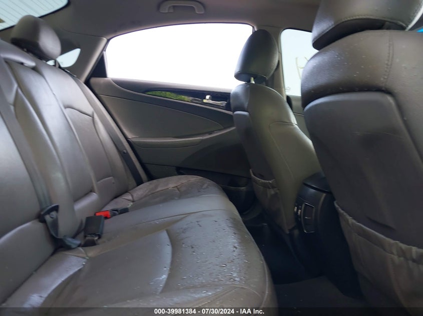 2011 Hyundai Sonata Limited VIN: 5NPEC4AC8BH303529 Lot: 39981384