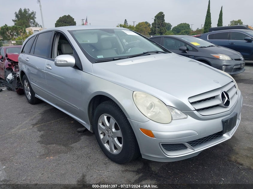 2006 Mercedes-Benz R 350 350 VIN: 4JGCB65E46A012035 Lot: 39981397