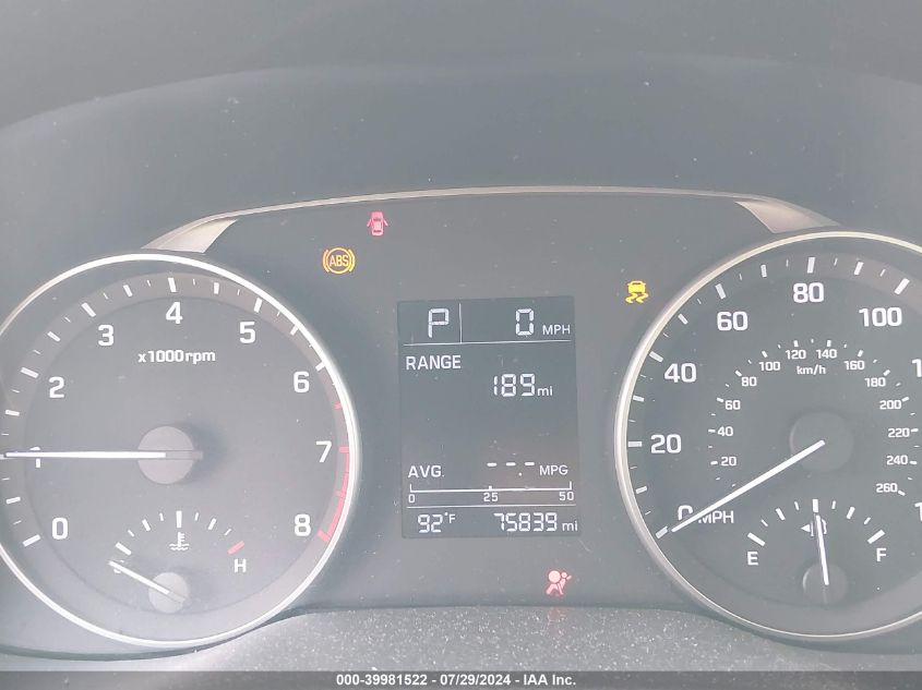 VIN KMHD84LF2HU210178 2017 HYUNDAI ELANTRA SE