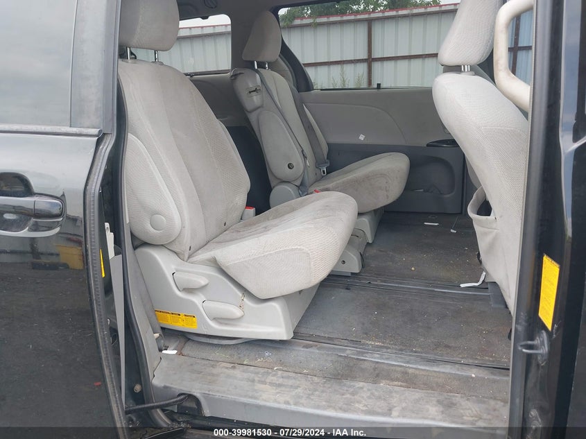 2013 Toyota Sienna Le V6 8 Passenger VIN: 5TDKK3DC2DS393575 Lot: 39981530