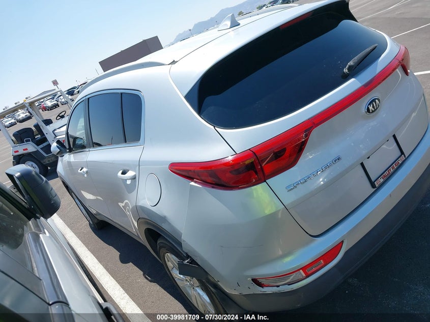 VIN KNDPM3AC1H7228718 2017 KIA SPORTAGE LX