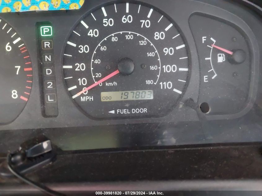 1999 Toyota Sienna Le/Xle VIN: 4T3ZF13C0XU115351 Lot: 39981820