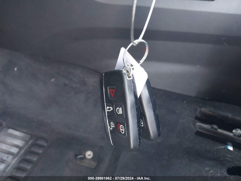 2016 Land Rover Discovery Sport Hse VIN: SALCR2BG8GH545943 Lot: 39981862