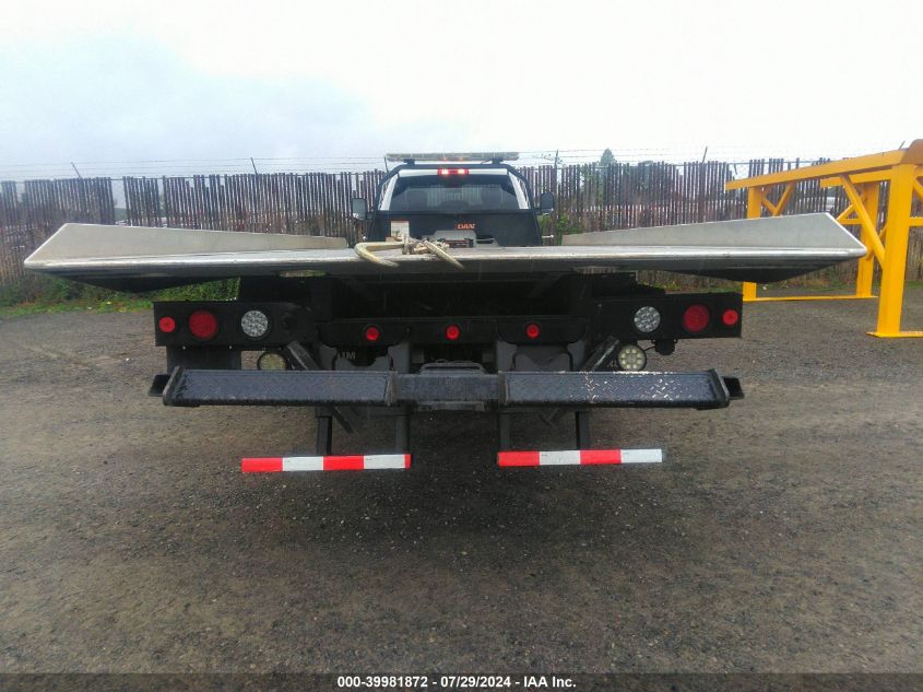 2018 Ram 5500 Chassis Tradesman/Slt VIN: 3C7WRMDL1JG115671 Lot: 39981872