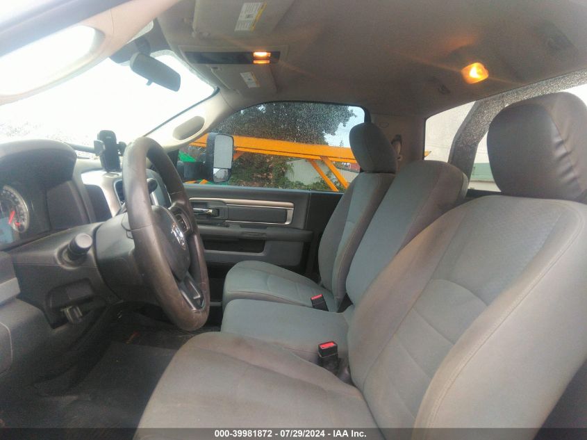 2018 Ram 5500 Chassis Tradesman/Slt VIN: 3C7WRMDL1JG115671 Lot: 39981872