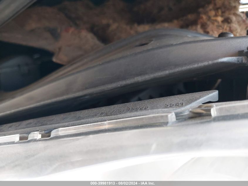 2010 Volkswagen Eos Komfort VIN: WVWBA7AH1AV013878 Lot: 39981913