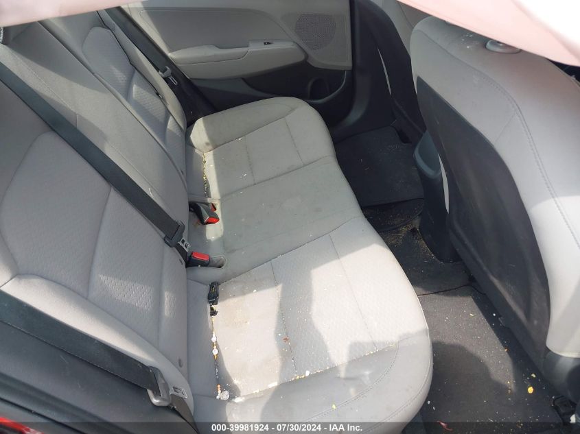 2019 Hyundai Elantra Se VIN: 5NPD74LF6KH449631 Lot: 39981924