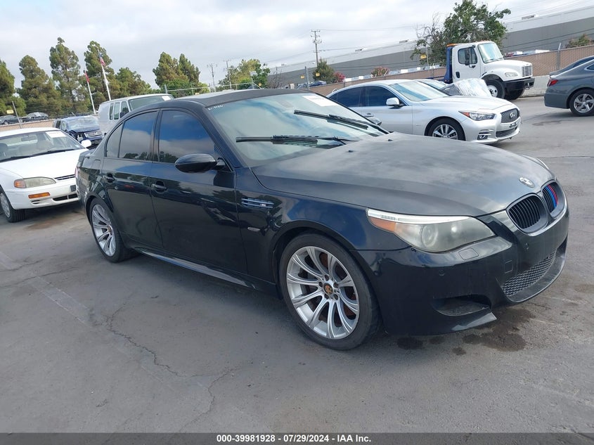 2006 BMW M5 VIN: WBSNB93576CX06605 Lot: 39981928