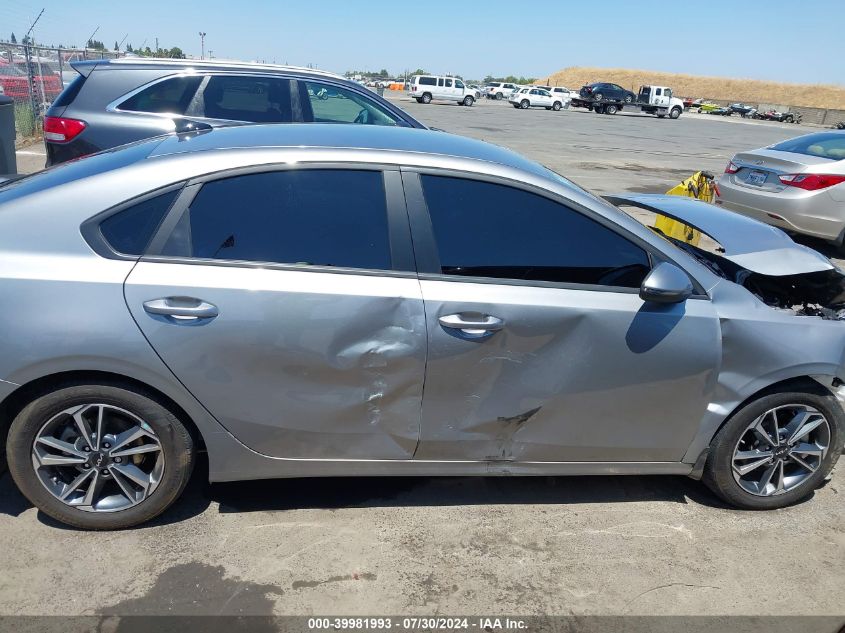 2024 Kia Forte Lxs VIN: 3KPF24AD2RE703858 Lot: 39981993