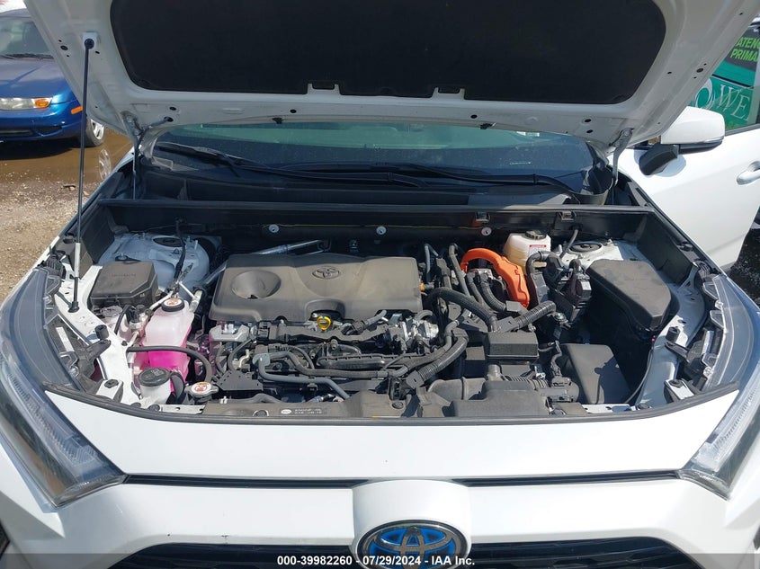 2023 TOYOTA RAV4 HYBRID SE - JTM16RFVXPD102144