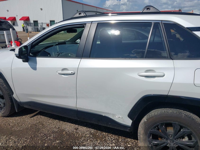 2023 TOYOTA RAV4 HYBRID SE - JTM16RFVXPD102144