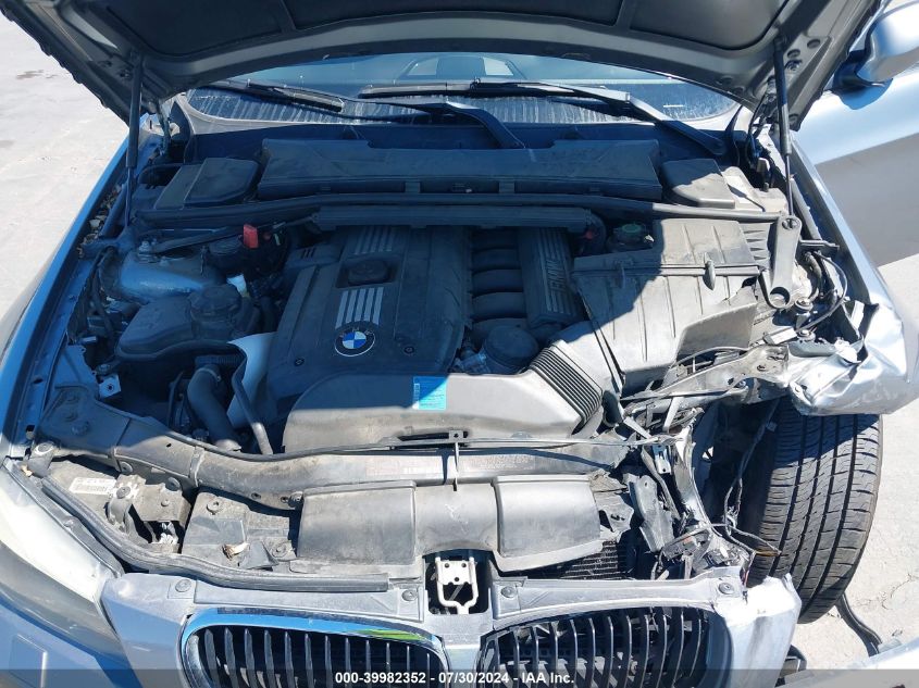 2010 BMW 328I VIN: WBAPH5G51ANM70836 Lot: 39982352