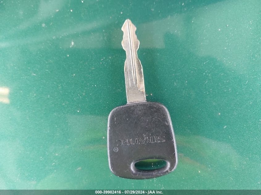 2000 Ford Mustang VIN: 1FAFP4443YF198758 Lot: 39982416