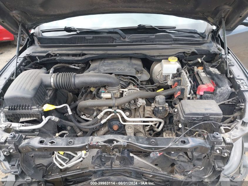 2019 RAM 1500 LARAMIE QUAD CAB 4X2 6'4 BOX - 1C6RREDT8KN864824