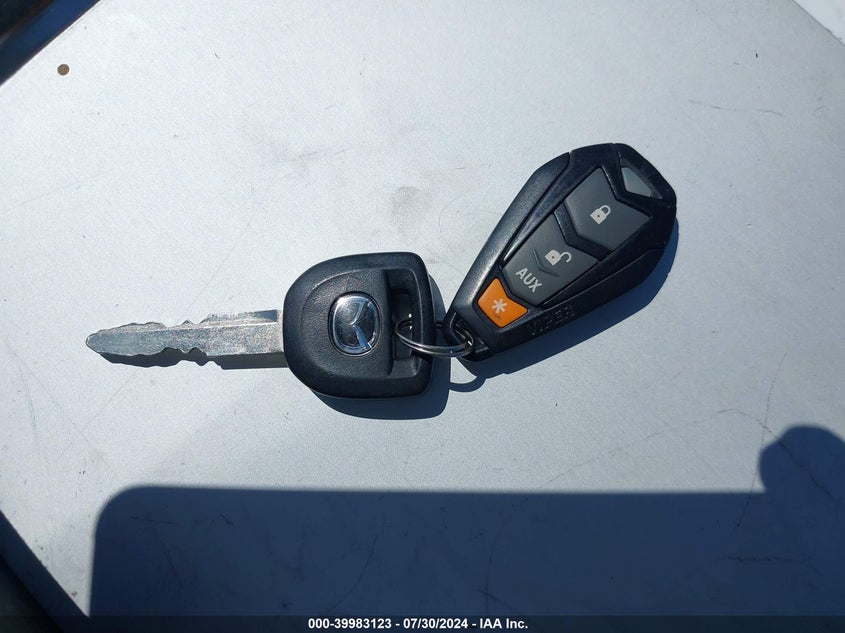 2008 Mazda Mazda3 S Touring VIN: JM1BK344781181590 Lot: 39983123