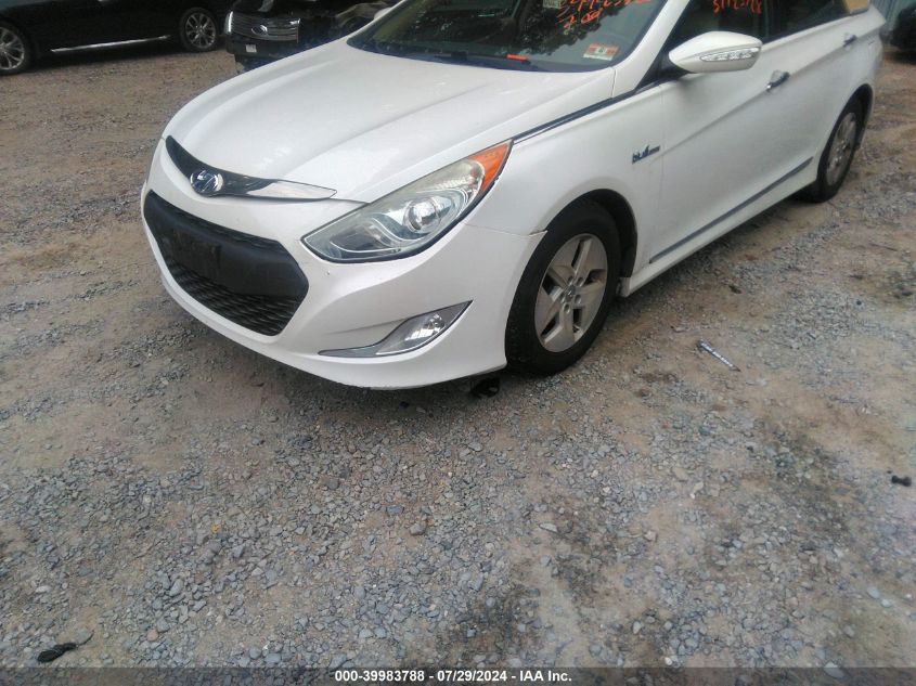 2012 Hyundai Sonata Hybrid Hybrid VIN: KMHEC4A42CA056280 Lot: 39983788