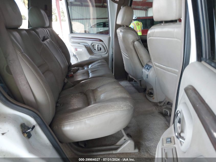 1GYEK63R0YR191692 2000 Cadillac Escalade Standard