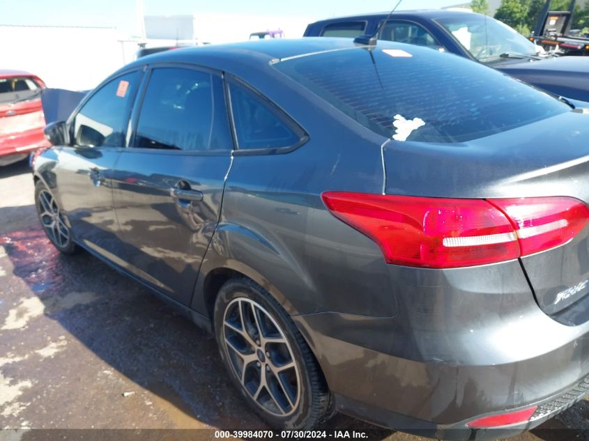 2018 Ford Focus Se VIN: 1FADP3F22JL321812 Lot: 39984070