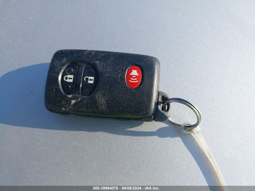 2011 Toyota Prius Two VIN: JTDKN3DU6B1455005 Lot: 39984076