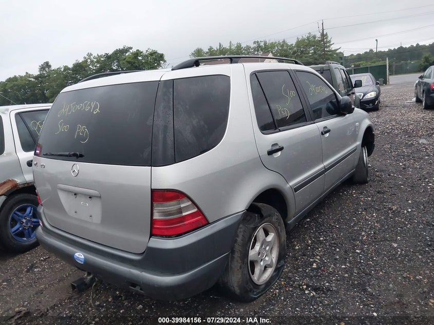 1999 Mercedes-Benz Ml 320 VIN: 4JGAB54E9XA060599 Lot: 39984156