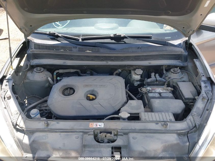 2012 Kia Soul + VIN: KNDJT2A64C7475639 Lot: 39984218