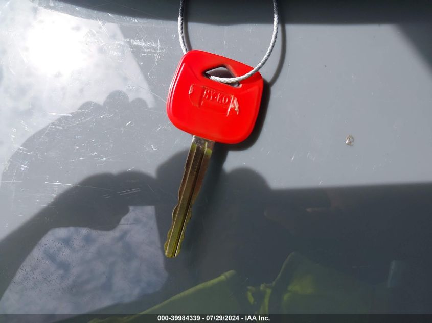 1999 Chevrolet Prizm VIN: 1Y1SK5281XZ401044 Lot: 39984339