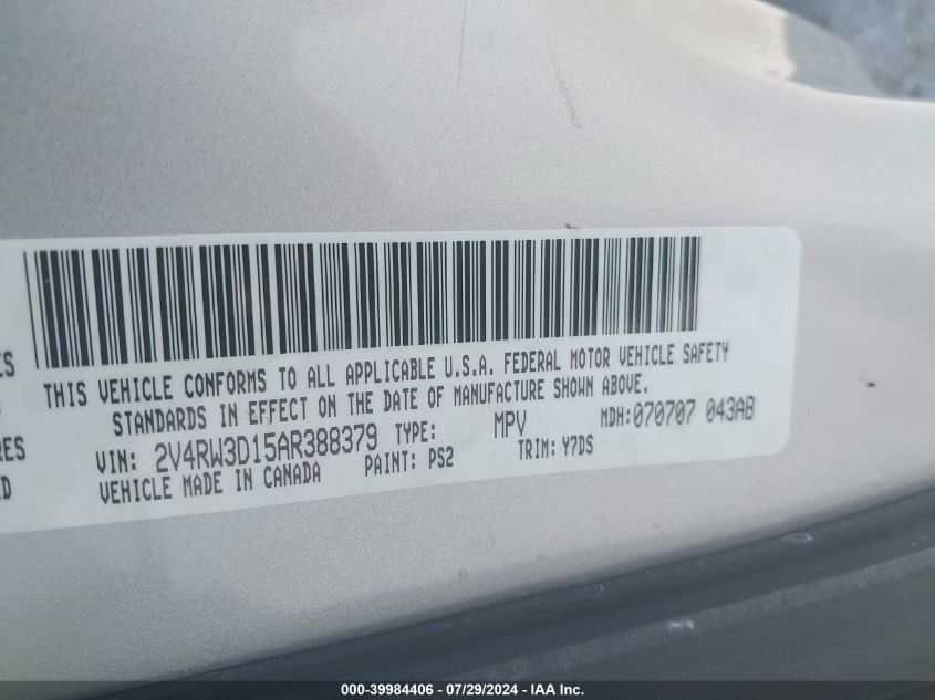 2V4RW3D15AR388379 2010 Volkswagen Routan Se