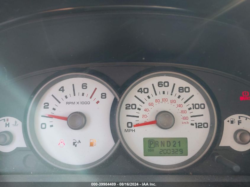 2005 Ford Escape Xlt VIN: 1FMYU93175KC43117 Lot: 39984489