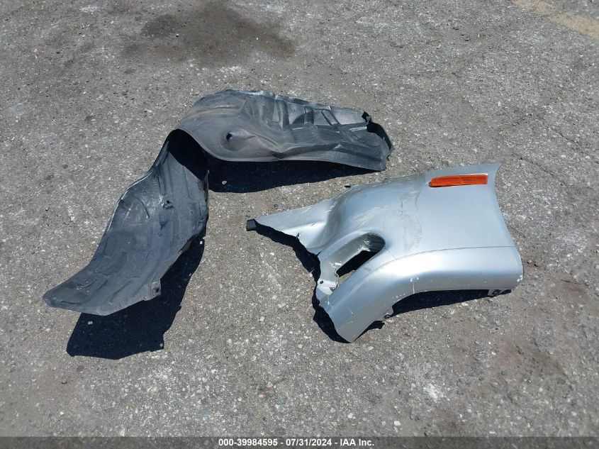 2004 Lexus Es 330 330 VIN: JTHBA30G240010165 Lot: 39984595