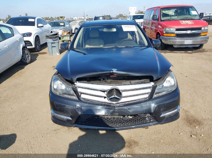 2013 Mercedes-Benz C 300 Luxury 4Matic/Sport 4Matic VIN: WDDGF8AB1DA810416 Lot: 39984621