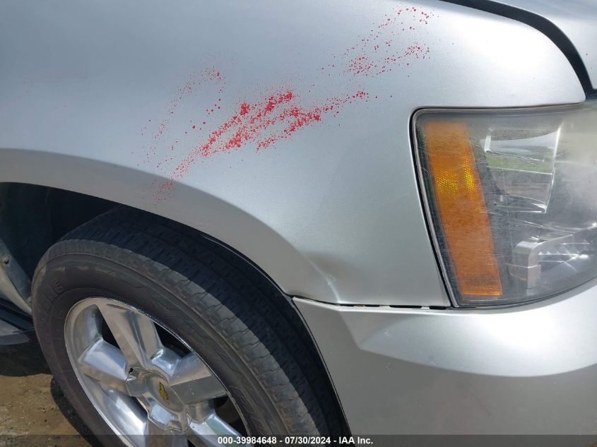 2010 Chevrolet Suburban 1500 Lt1 VIN: 1GNUCJE08AR195454 Lot: 39984648