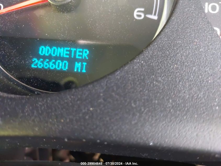 2010 Chevrolet Suburban 1500 Lt1 VIN: 1GNUCJE08AR195454 Lot: 39984648