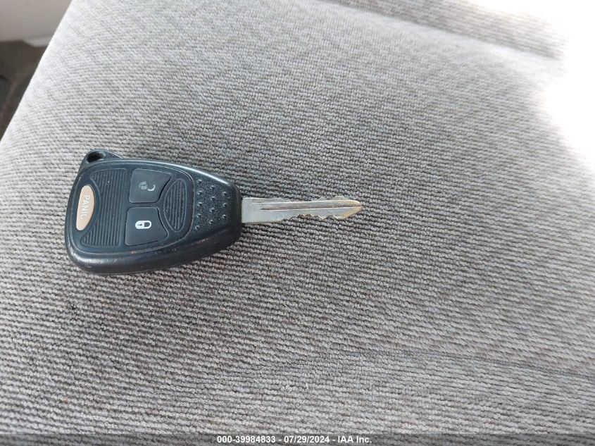 2005 Chrysler Town & Country Lx VIN: 2C4GP44R05R587386 Lot: 39984833