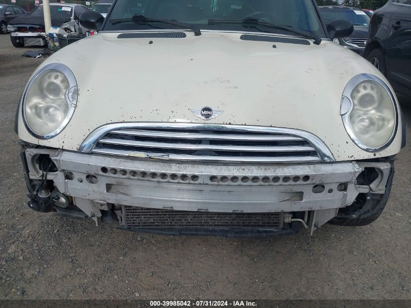 2006 Mini Cooper VIN: WMWRC33596TK64023 Lot: 39985042