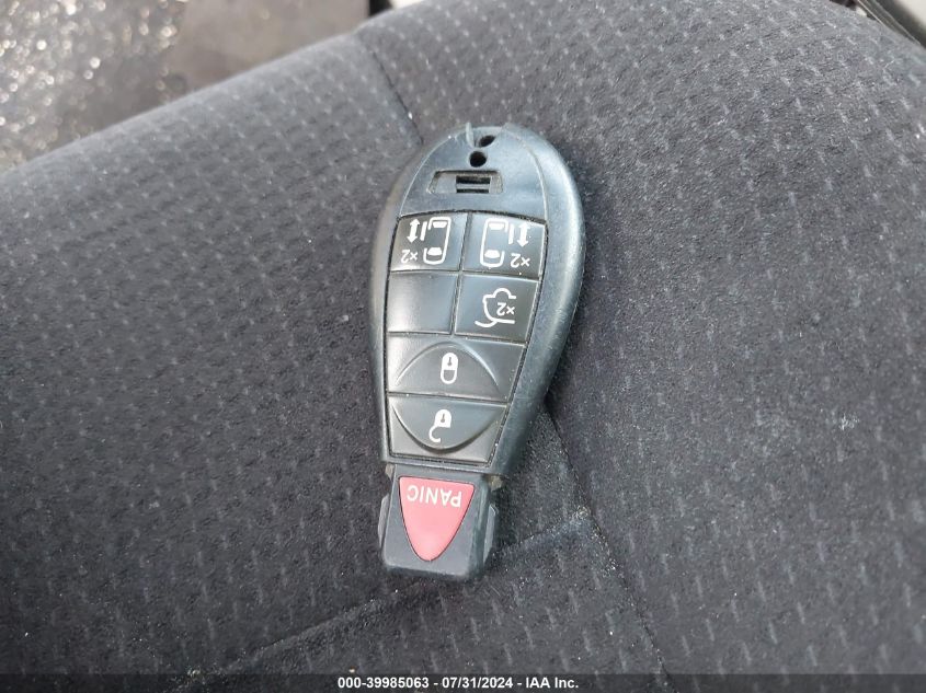 2011 Chrysler Town & Country Touring VIN: 2A4RR5DG6BR638239 Lot: 39985063