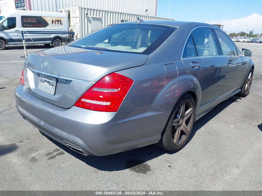 2011 Mercedes-Benz S 550 VIN: WDDNG7BB9BA411280 Lot: 39985128