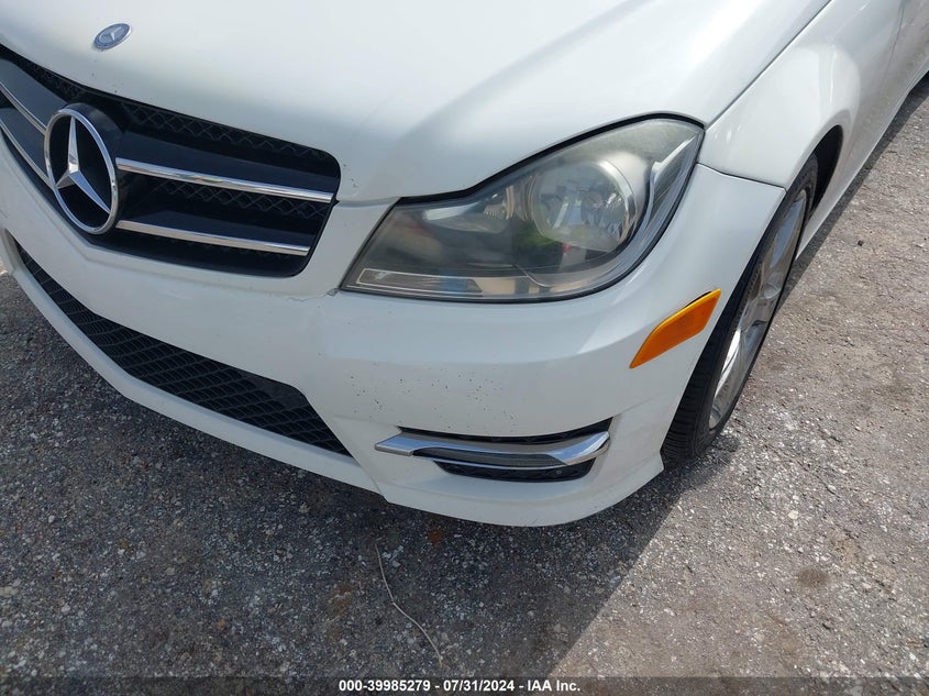 2015 Mercedes-Benz C 250 VIN: WDDGJ4HB8FG404758 Lot: 39985279