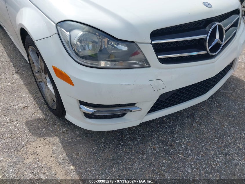 2015 Mercedes-Benz C 250 VIN: WDDGJ4HB8FG404758 Lot: 39985279